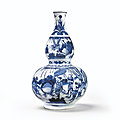 A blue and white double-gourd vase, transitional period, 17th century