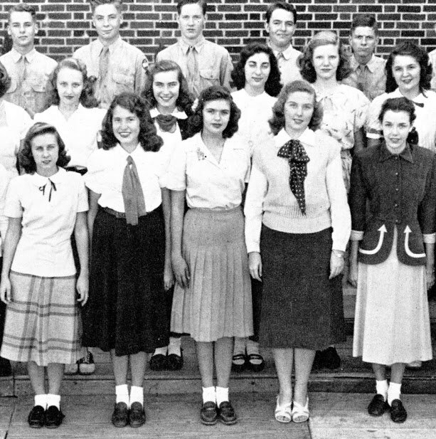 jayne-1940s-teenager-highschool-1