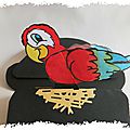 ART 2016 10 chapeau de pirate et perroquet 5