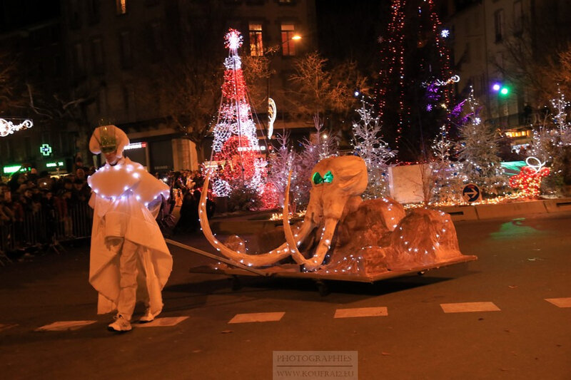 Photos JMP©Koufra 12 - Grande Parade Féérique de Noël - 15122019 - 0399