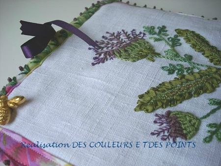 pochette chardon broderie biais