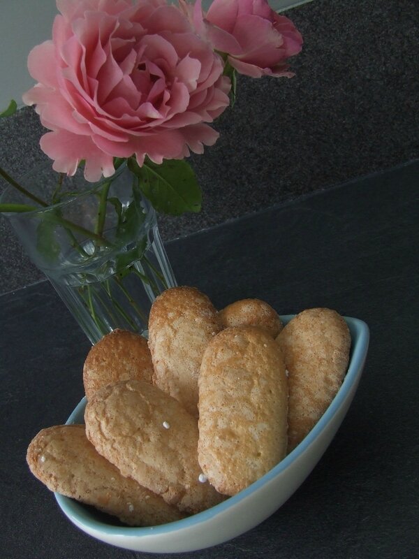 compote de pommes au micro ondes Tupperware et moi ( Hélène! )