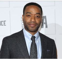 Roi Lion : Chiwetel Ejiofor dans la peau du méchant Scar ...