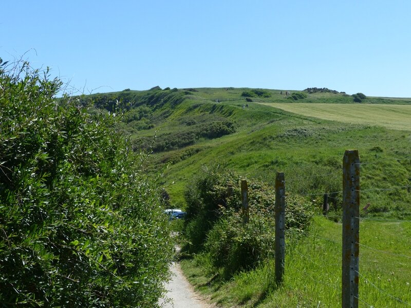 CAP GRIS NEZ (53)