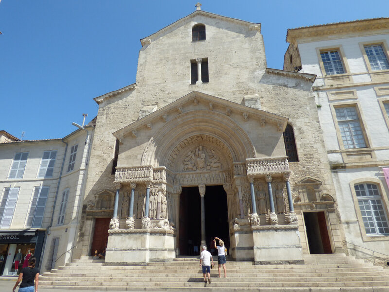10 Eglise de Saint Trophime (6)