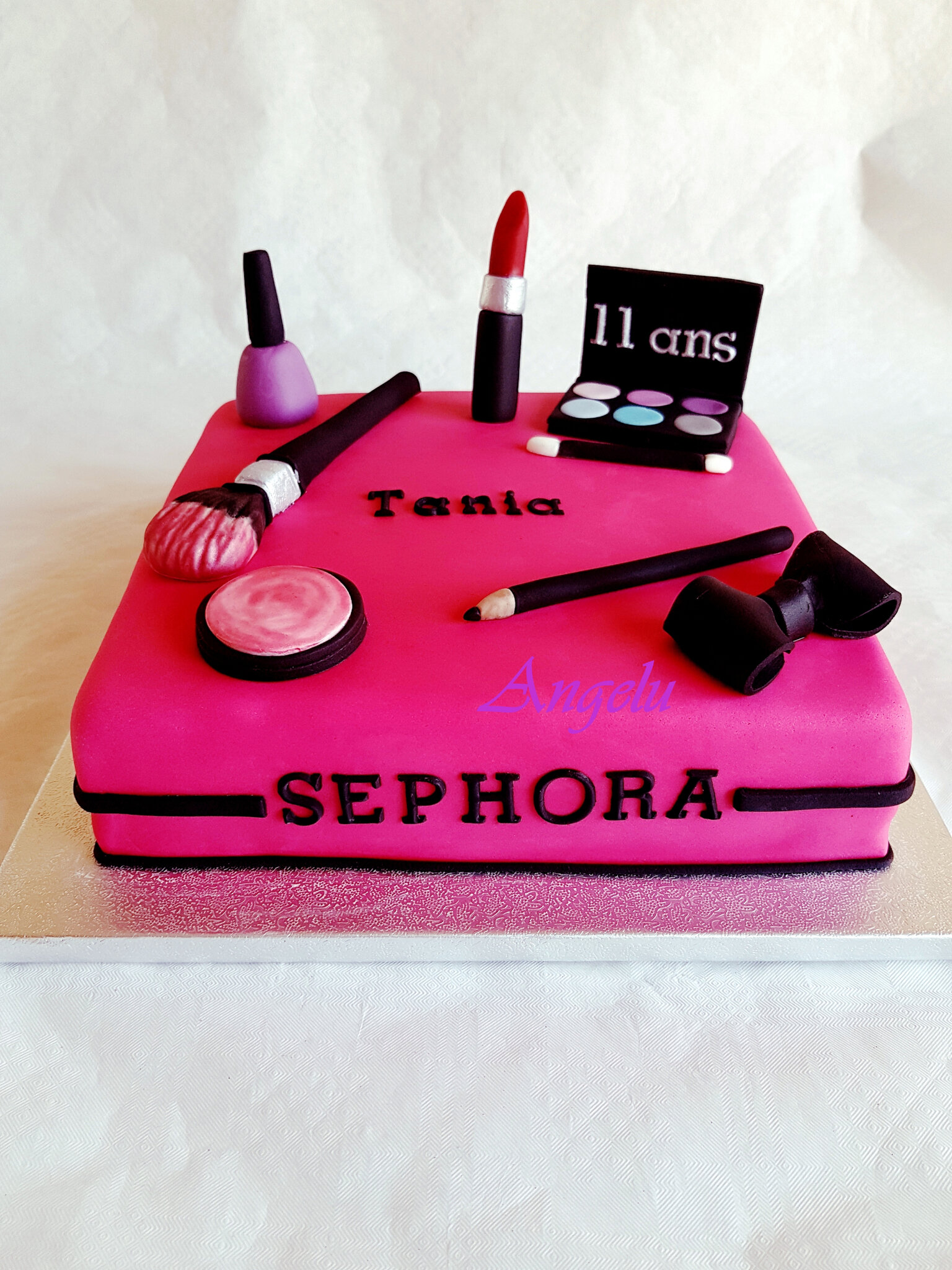 Gateau Maquillage Make Up Cake Ma Petite Patisserie Contact Isilda Neuf Fr