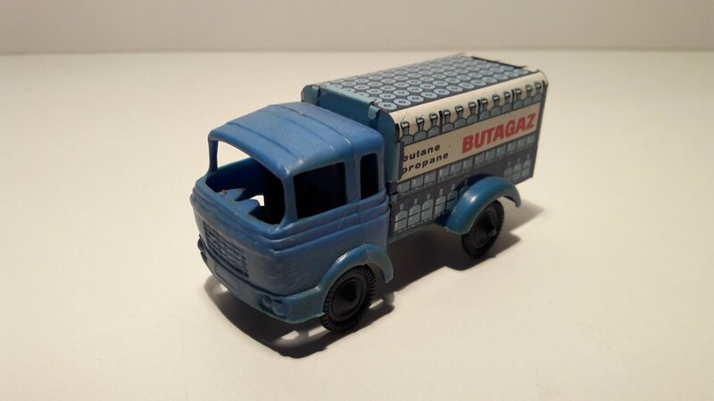 JB 00511