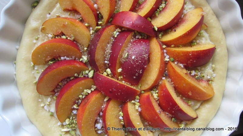 TARTE BRIOCHEE AUX NECTARINES JAUNES