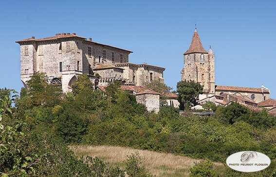 LAVARDENS_le_chateau_et_l_eglise_Saint_Michel