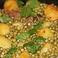 Fonds d’artichauts farcis, pommes de terre et petits pois en sauce tomate