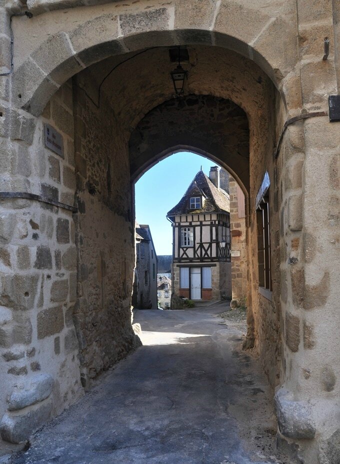 St Benoit du Sault (Indre) unmondedimage