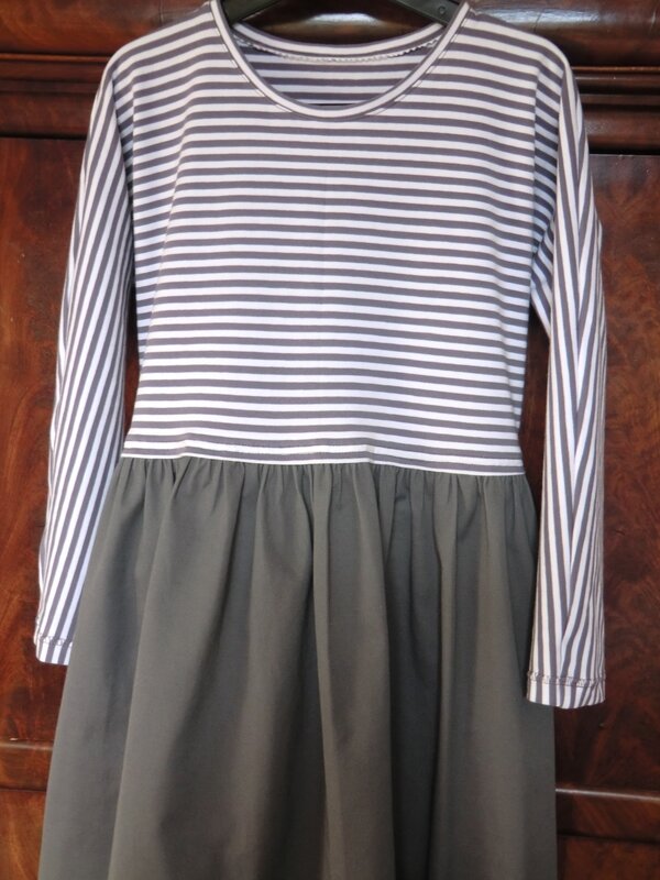 Robe 12 A Mila 007
