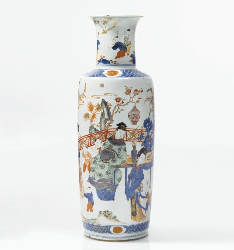 An unusual large 'verte-imari' 'rouleau' vase, Qing dynasty, Kangxi period, circa 1720