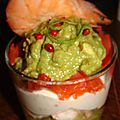 Verrines avocat, saumon, crevette et chantilly salee 