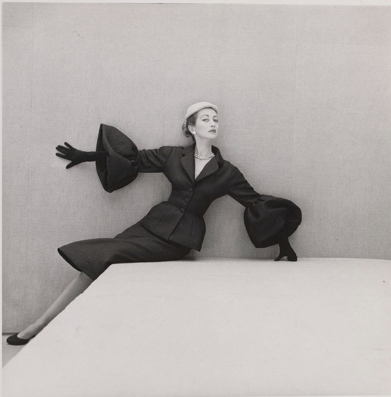 Henry Clarke, Stella Oakes in Balenciaga suit, 1951, Palais Galliera