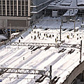La gare de sapporo bloquée par la neige
