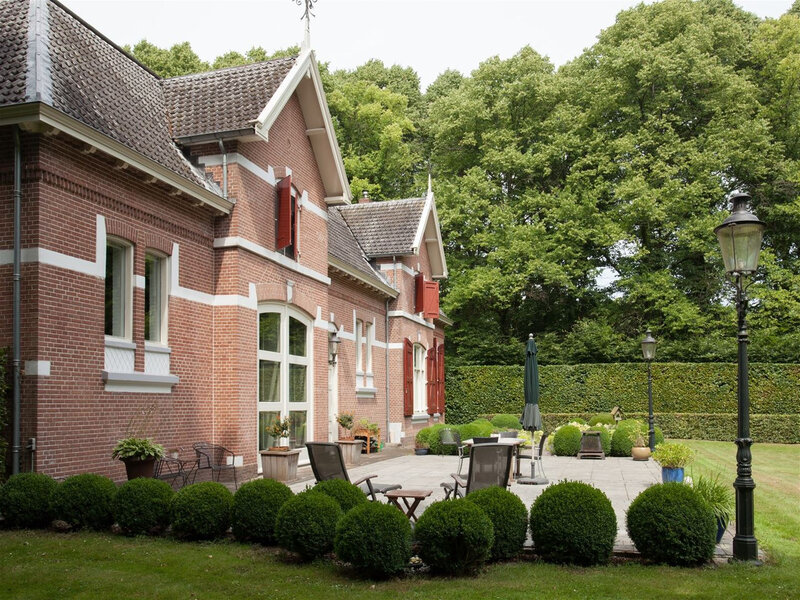 trop belle maison ancienne en briques (5)