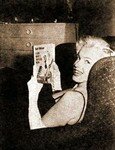 1954_06_PhotographyMag_Report_05_byEarlWilson_031
