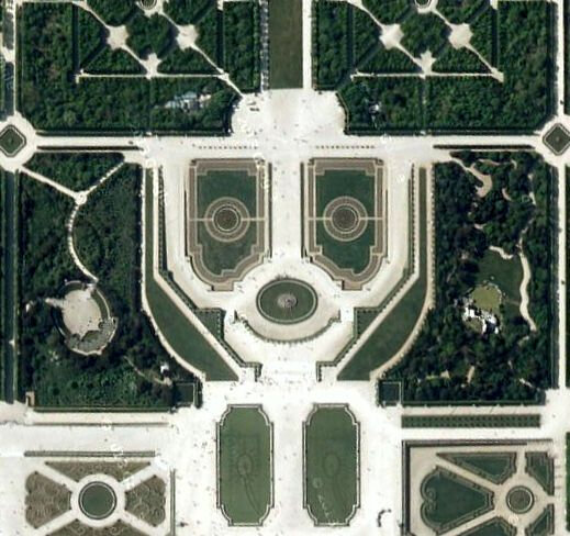Allée Royale-Versailles (google map - 48°4819