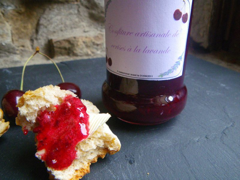 Confiture de cerises à la lavande La ronde des délices