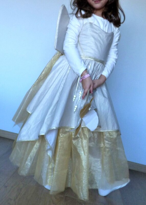 Eternelle dorée- Her Little World - Tricot Coeur Tendre Couture pour Anisbee