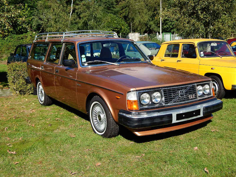 Volvo245GLEav1