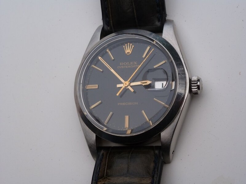 Rolex 6694 black dial gilt index or 1976