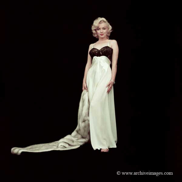 02/09/1953, Los Angeles - Evening Dress par Milton Greene - Divine ...