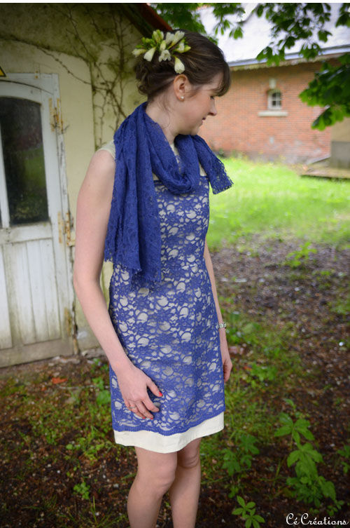 robe_dentelle_bleue_1