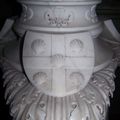 Blason de la famille de La Rochejaquelein sculpté sur les candélabres