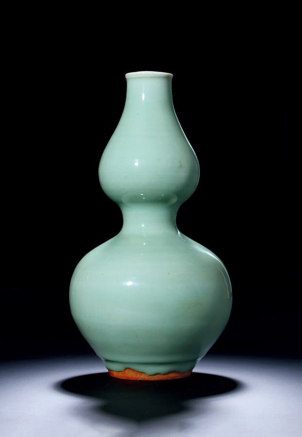 A Longquan Celadon Double-Gourd Vase Yuan Dynasty, 14th Century