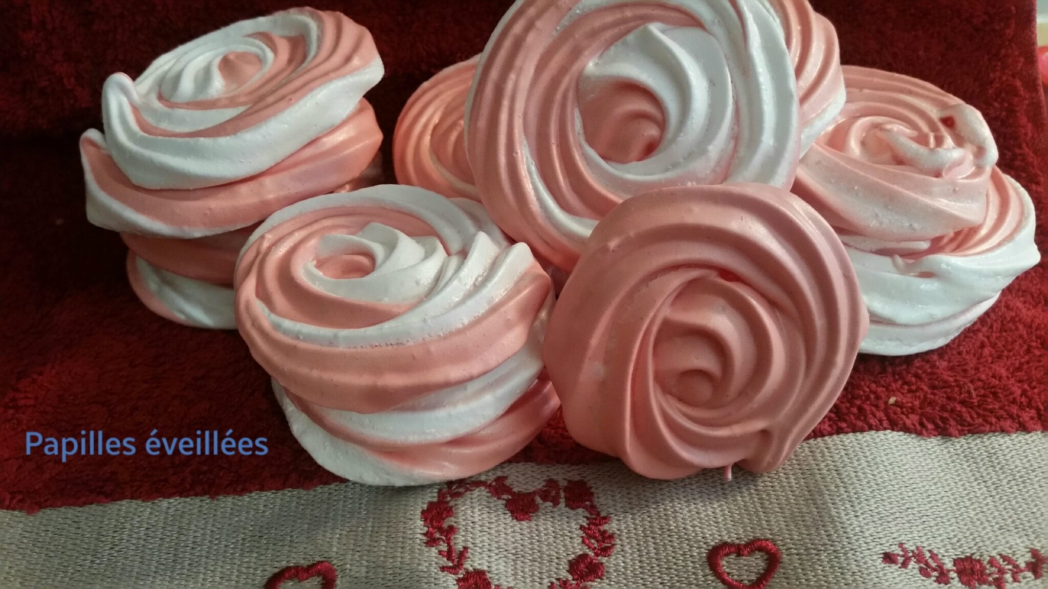 Meringues Roses Bicolores Papilles Eveillees