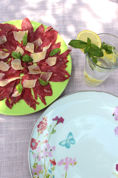 carpaccio_boeuf_huile_d_olive_basilic2