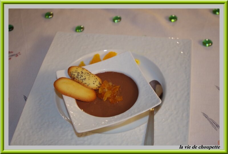 Petits pots de crème au chocolat et à l'orange-425