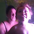 Sous l'eau avec maman