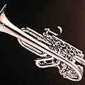 Trompette, mixte sur papier, 80x60 cm