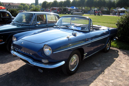 Renault_caravelle_S_de_1966_01