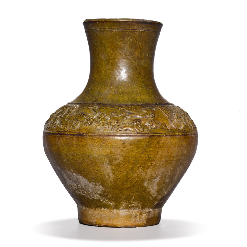A brown-glazed pottery jar, Western Han dynasty (206 BC-AD 9)