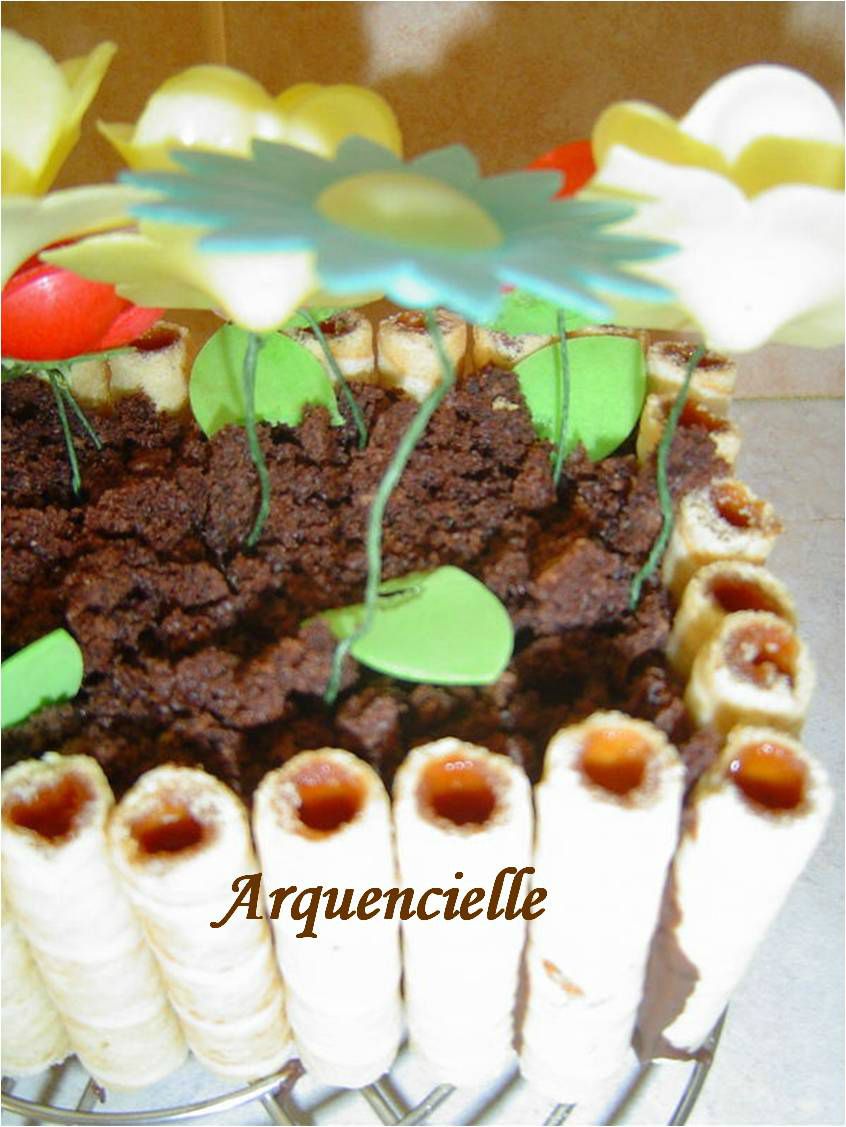 Gateau Jardiniere Pot De Fleurs Les Creations D Arquencielle