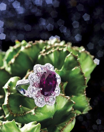 Alexandrite, fancy intense purplish pink diamond and diamond ring