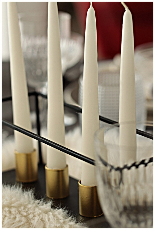 table-nappebrodée-verrerie-tabling-gris-blanc