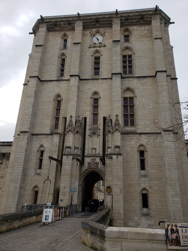 28-Sissi Vincennes