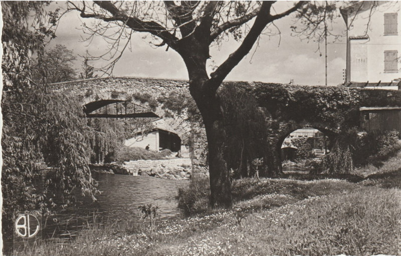 Pont Vieux avec talus