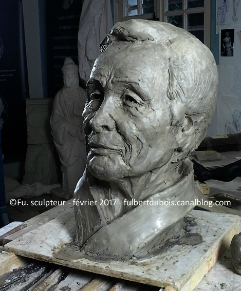 Fu - sculpteur - sculpture - modelage - terre - argile - étude - portrait - buste - Tamura - aikido - clay bust