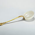 A white jade and gilt-bronze ladle, qianlong period (1736-1795)