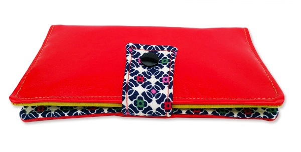 portefeuille-marcius-original-retro-pop-cuir-synthetique-rouge-brillant-motifs-fleurs-coloddd