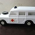 00775 land rover santana ambulance marque inconnue