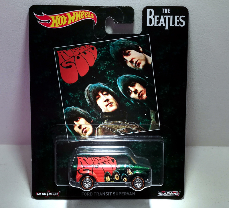 Ford Transit Supervan (The beatles) Hotwheels