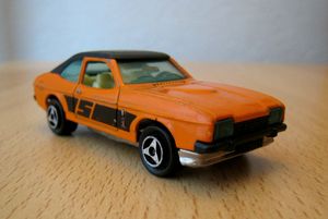 Ford capri 01 -Majorette-