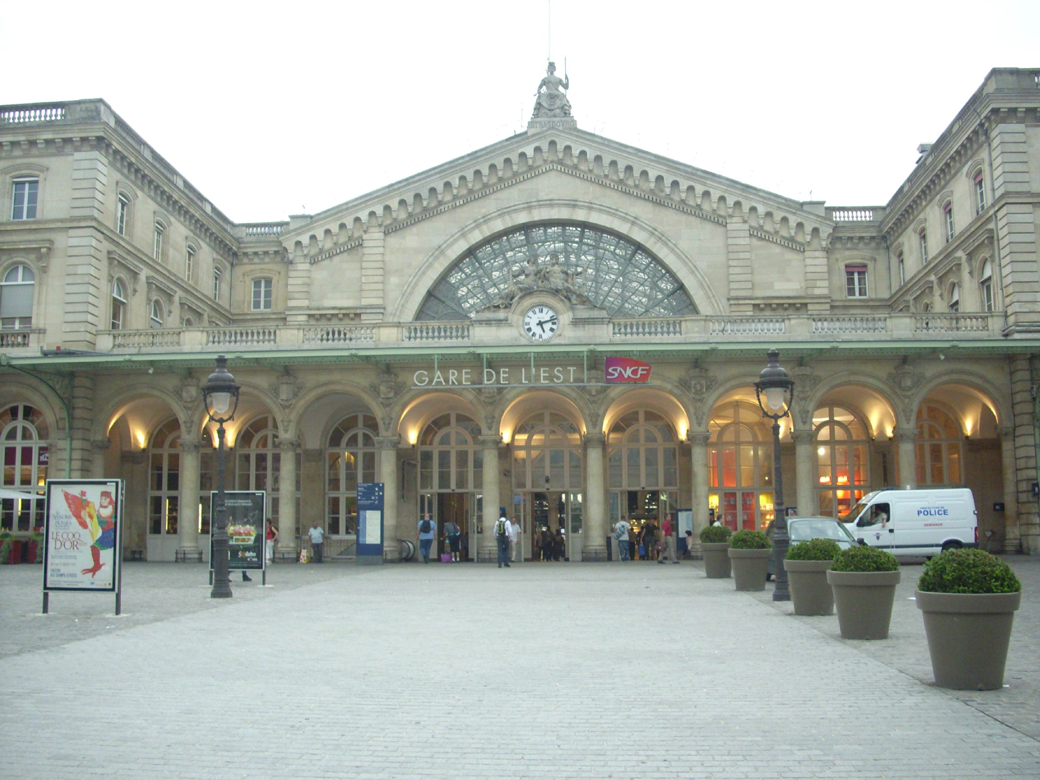 Paris Gare de l'Est (Paris - 75) - Photo de Île-de-France - Gare aux